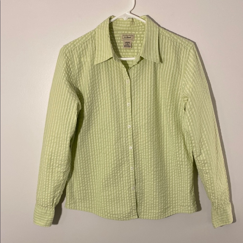 Vintage LL Bean Women’s Seersucker Green Blouse Button Down Long Sleeve Size M